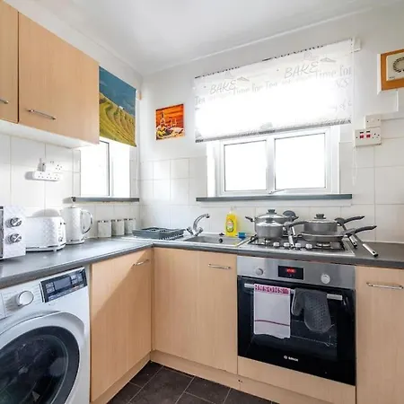 *2s6g* For Your Relaxed & Cosy + Free Parking + Free Fast Wifi * Apartment Leeds (West Yorkshire)