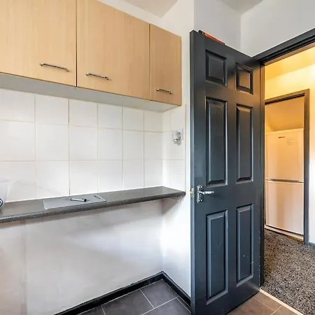 *2s6g* For Your Relaxed & Cosy + Free Parking + Free Fast Wifi * *